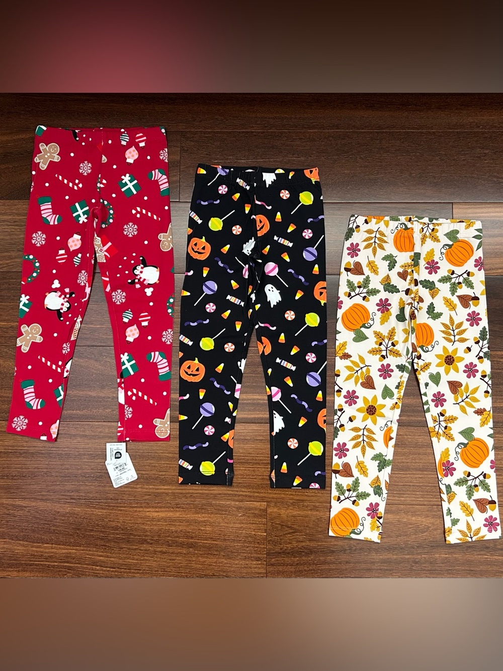 BNWT Children’s Place 3-Pack Festive Leggings